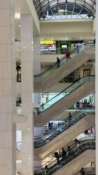 Lucky Plaza (D9), Retail #551247671